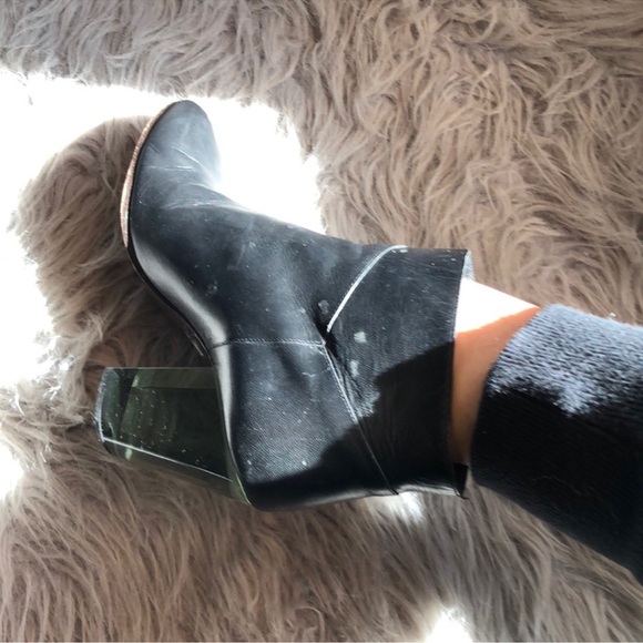 Marc By Marc Jacobs Lucite Plexi Heel Booties - Picture 14 of 16